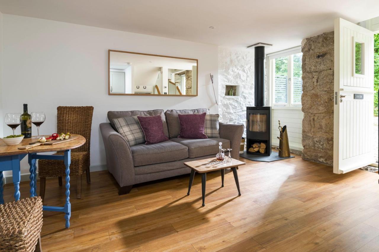 Red River Stables - Peaceful, Beautiful Grounds, Swimming Pool, Central Location For West Cornwall Camborne Exteriér fotografie