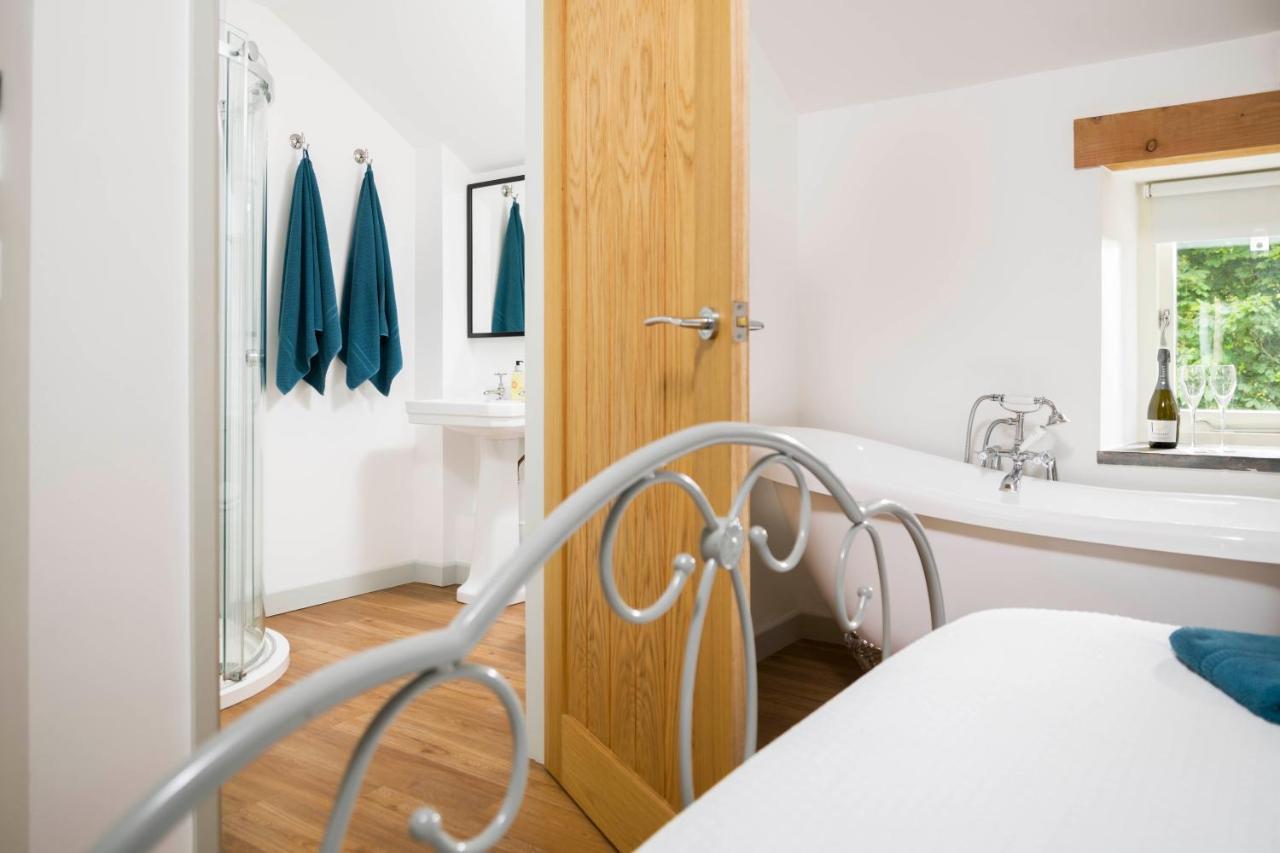 Red River Stables - Peaceful, Beautiful Grounds, Swimming Pool, Central Location For West Cornwall Camborne Exteriér fotografie