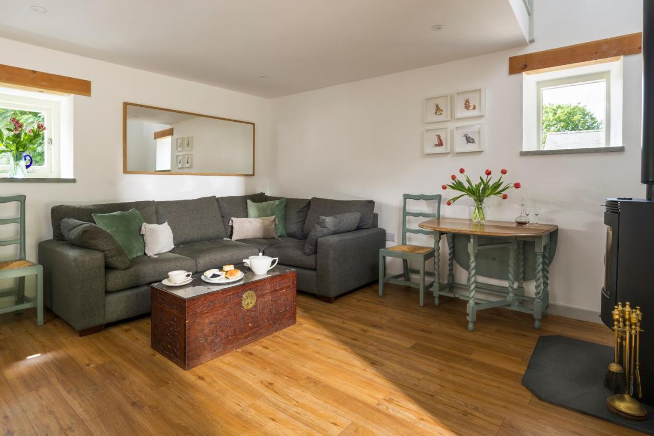 Red River Stables - Peaceful, Beautiful Grounds, Swimming Pool, Central Location For West Cornwall Camborne Exteriér fotografie