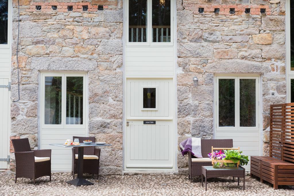 Red River Stables - Peaceful, Beautiful Grounds, Swimming Pool, Central Location For West Cornwall Camborne Exteriér fotografie